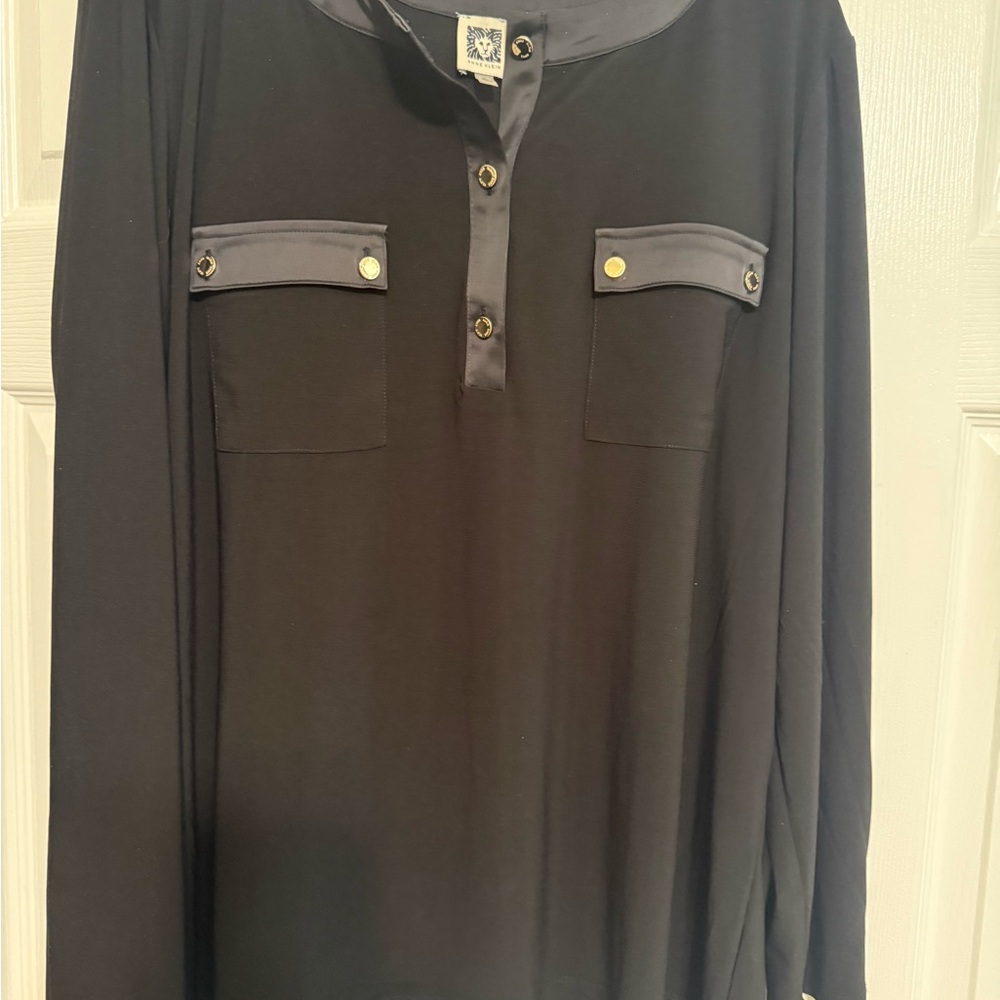 Anne Klein Black Long Sleeve Top with Gray Accents